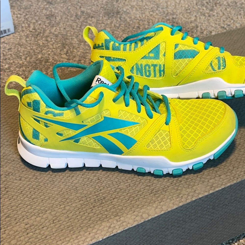 Reebok Athletic Shoes Women’s Size 7